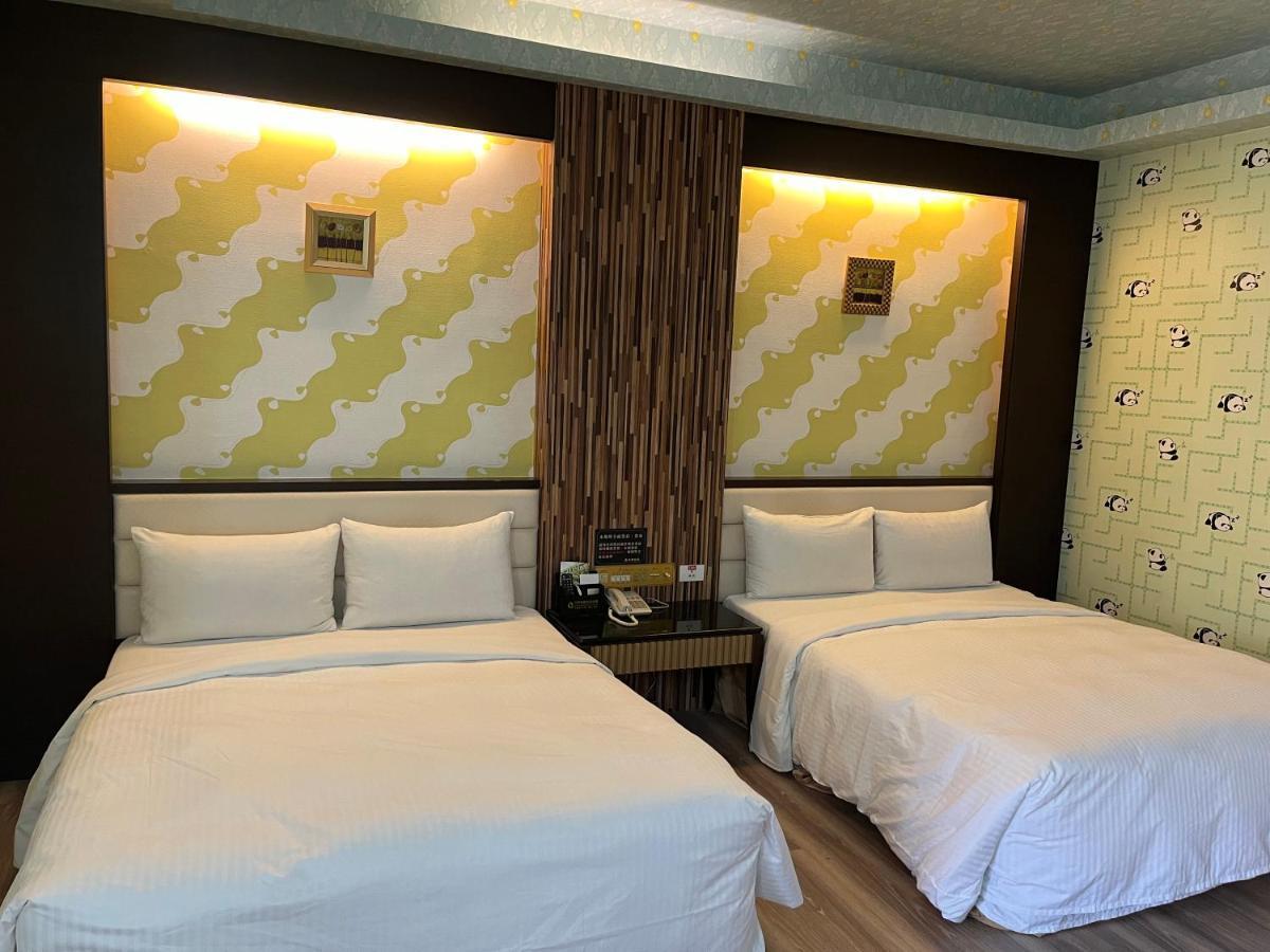 Hua Xiang Motel - Fengshan Kaohsiung Exterior foto